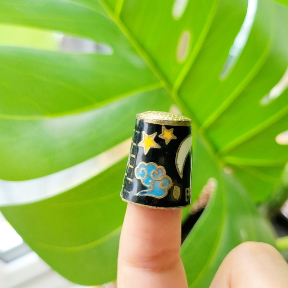 Vintage Moon Stars Night Sky Benidorm Thimble - Picture 5 of 11
